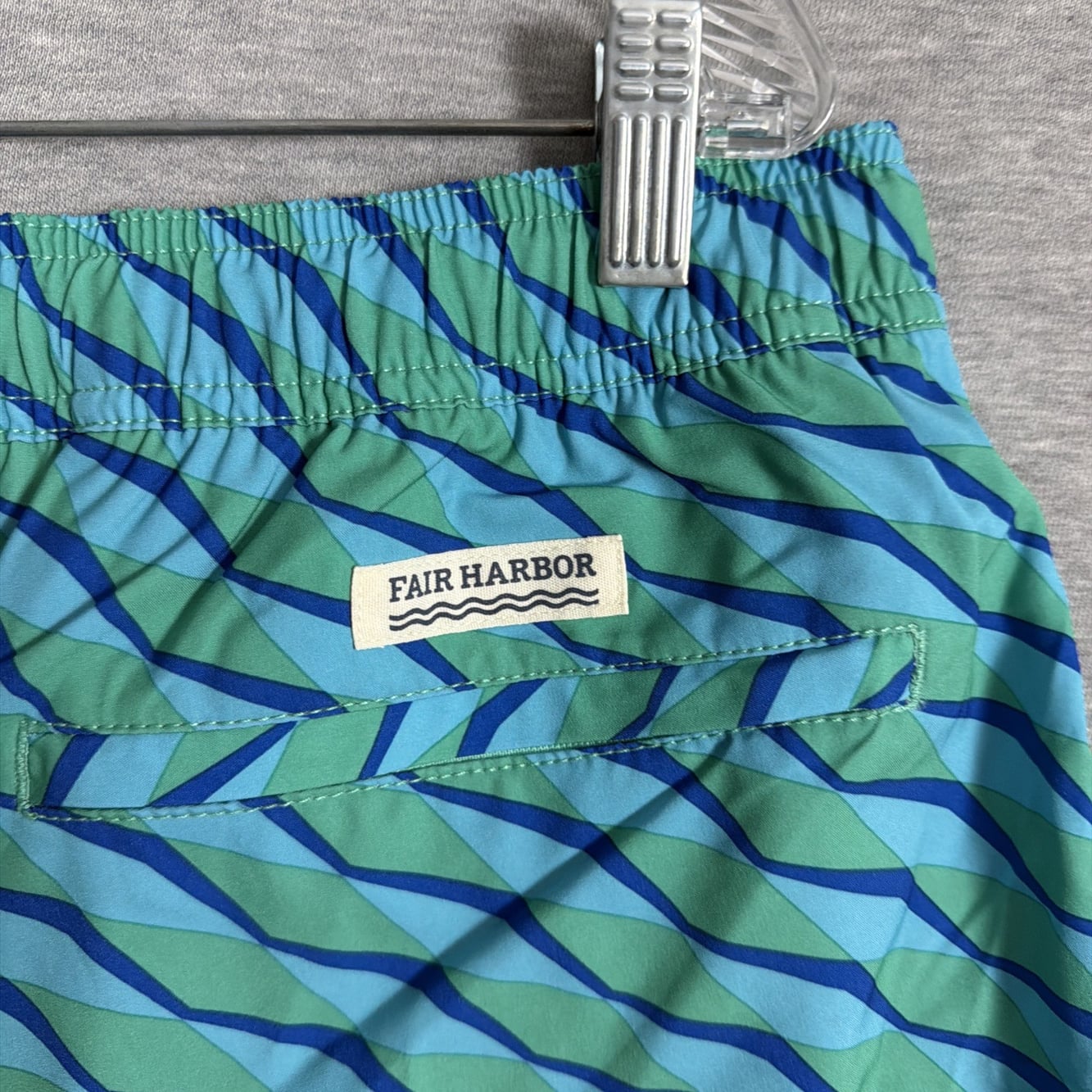 Nwt Fair Harbor Men's 2xl Green Seabay Lined Mastos Anchor Swim Trunks 8" — image 5 of 8